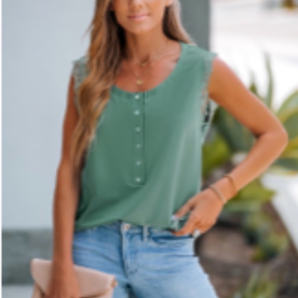 Forest Green Scalloped Lace Top